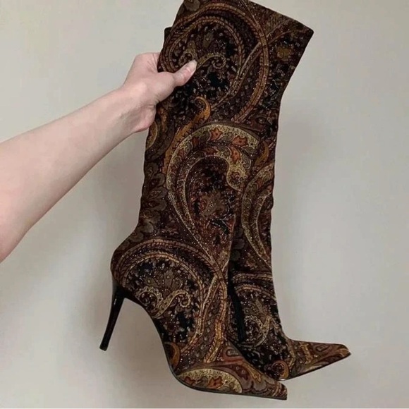 Luichiny Multicolor Paisley Heeled Boots - Picture 4 of 4